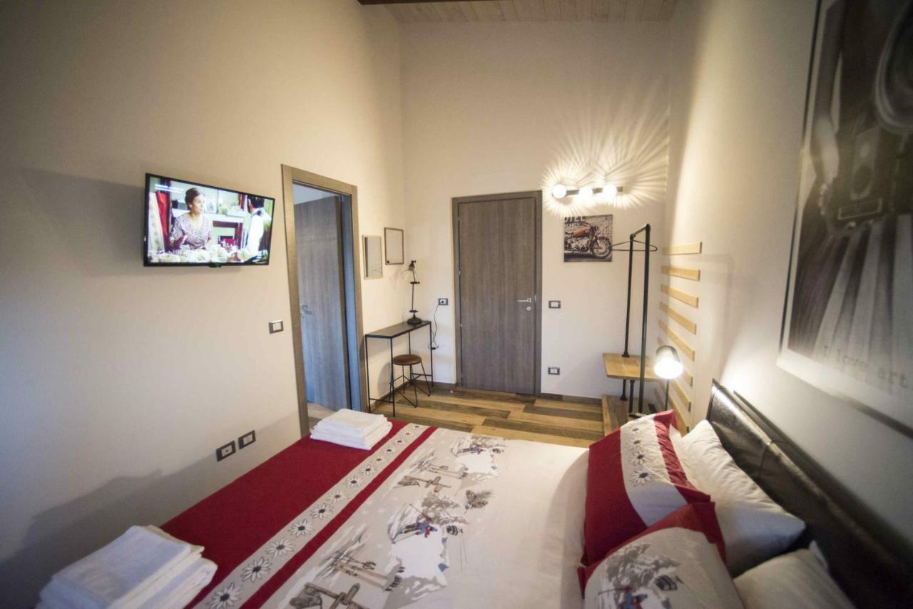 Hotel Cristiano Cosenza Esterno foto